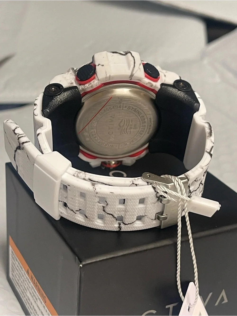 Activa X Invicta Analog Digital Men's Watch - 49mm. Camouflage. White & Black